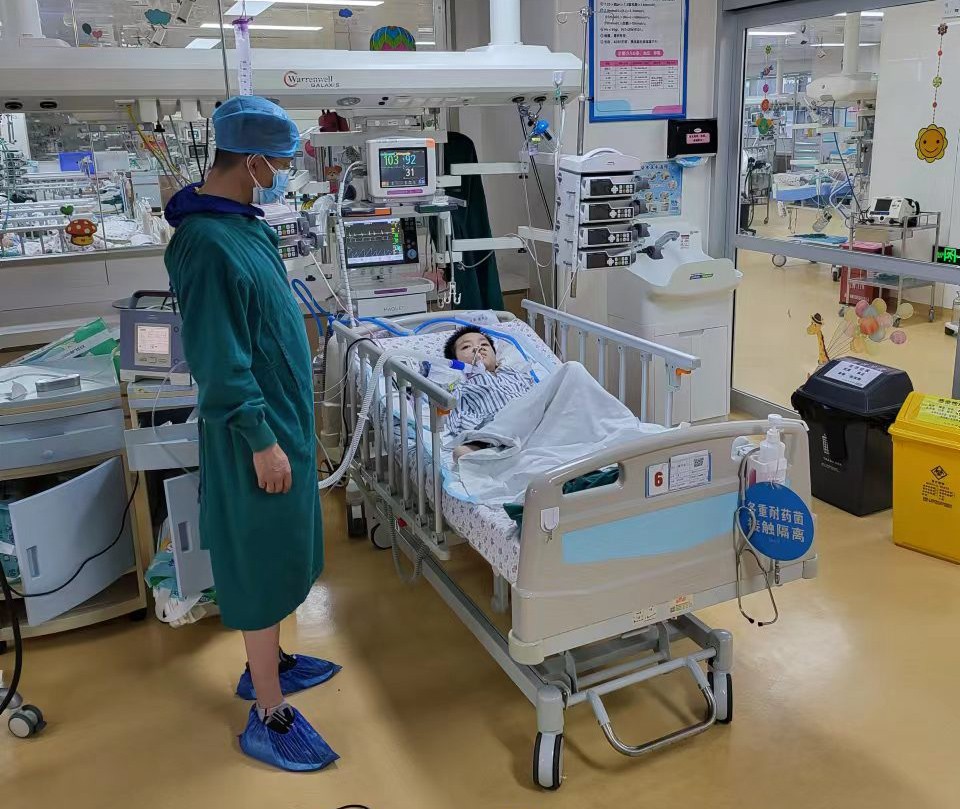 山阳县跨省救护车出租公司