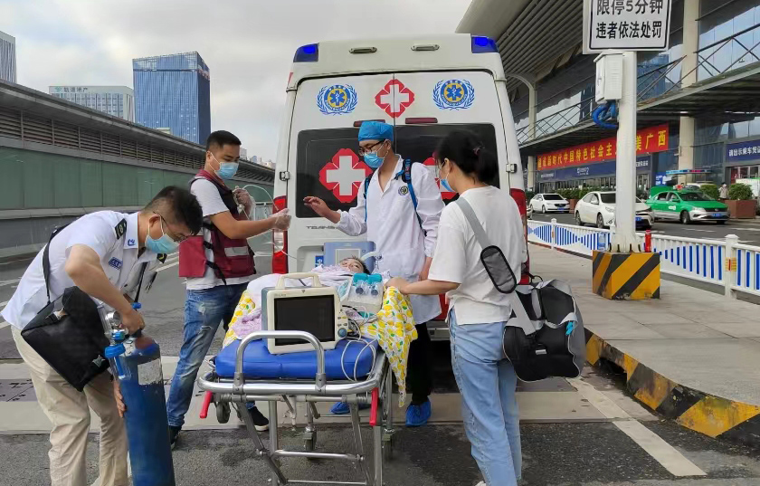 山阳县救护车出租公司